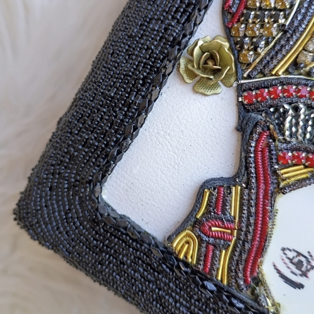 Embellished Mary Jane Queen of Hearts Beaded Bag - Picture 6 of 14